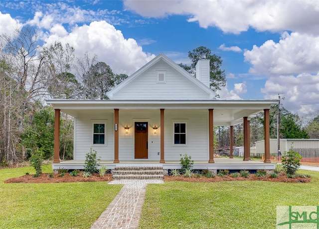 Property at 610 N Rogers St, Pooler, GA 31322, 3 beds, 2 baths