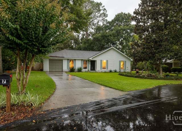 Property at 7 Cat Boat Pl, Savannah, GA 31410, 3 beds, 2 baths