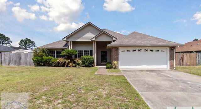 Photo of 2138 Walberg Dr, Hinesville, GA 31313