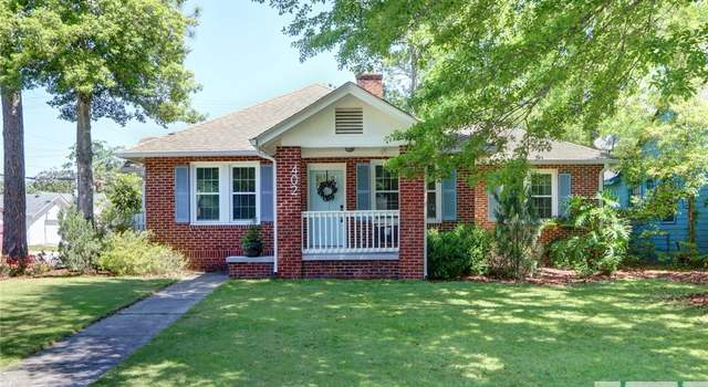 Photo of 402 E 56th St, Savannah, GA 31405