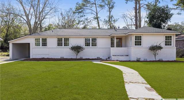 Photo of 319 E Derenne Ave, Savannah, GA 31405