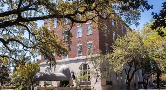 Photo of 321 Abercorn St #201, Savannah, GA 31401