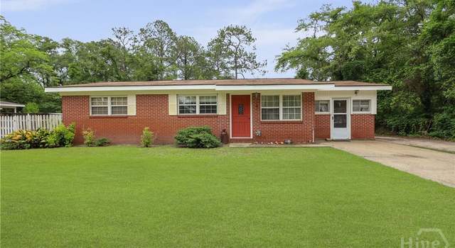 Photo of 985 Seven Oaks Rd, Jesup, GA 31546