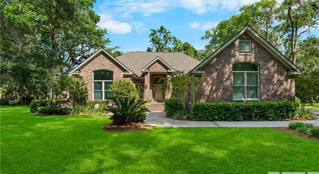 Photo of 193 Belle Island Ct, Richmond Hill, GA 31324