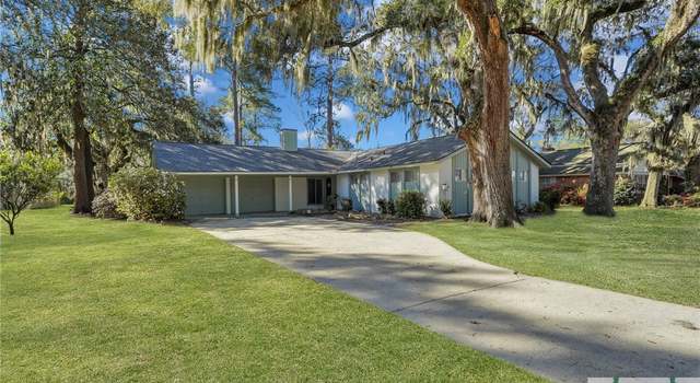 Photo of 490 Strathy Hill Drive Dr, Richmond Hill, GA 31324