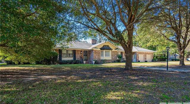 Photo of 1202 Brightwood Dr, Savannah, GA 31406