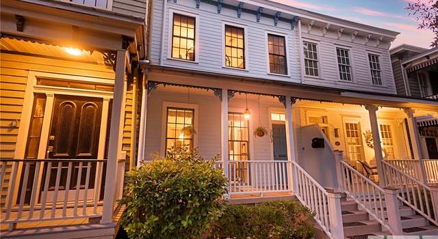 Photo of 203 W Duffy St, Savannah, GA 31401