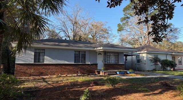 Photo of 2127 Iowa St, Savannah, GA 31404