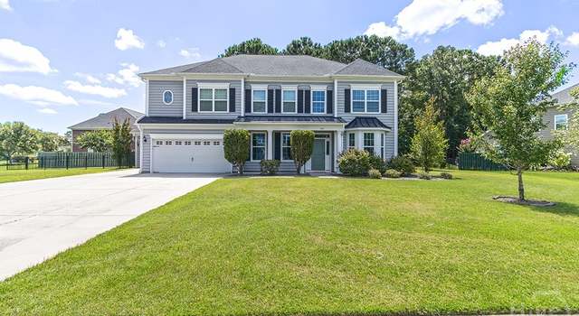 Photo of 191 Castleoak Dr, Richmond Hill, GA 31324