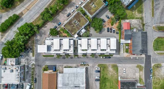 Photo of 536 Selma St Unit D, Savannah, GA 31401