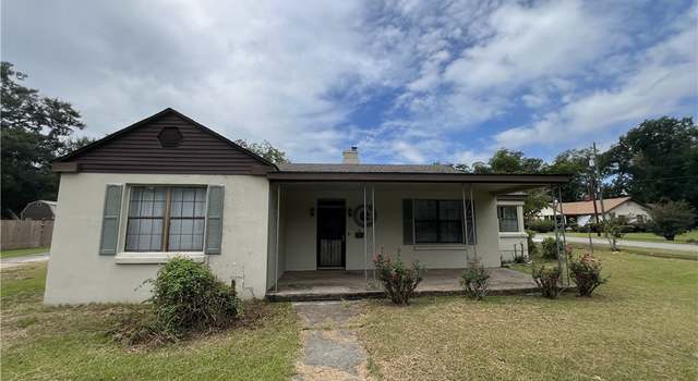 Photo of 439 N Gray St, Millen, GA 30442