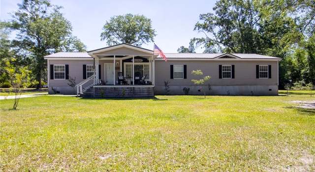 Photo of 100 Dusty Trl, Hortense, GA 31543