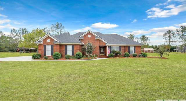 Photo of 106 Heritage Dr, Guyton, GA 31312