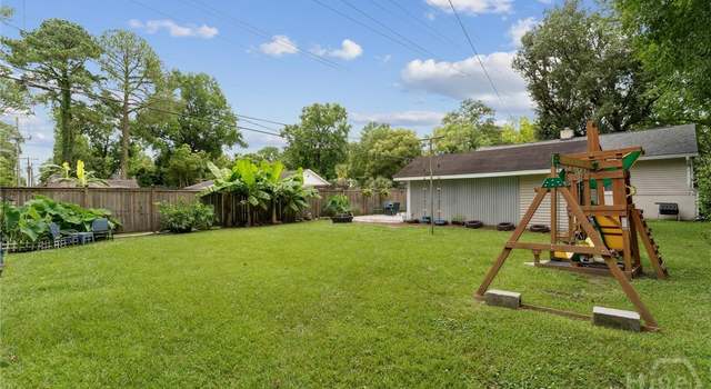 Photo of 330 E 64th St, Savannah, GA 31405