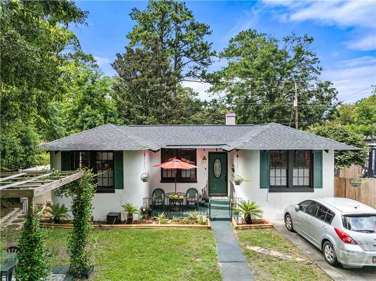 Photo of 2234 E 40th St Savannah, GA 31404