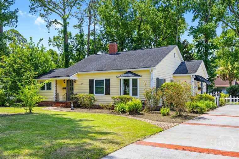 Photo of 131 Columbus Dr Savannah, GA 31405