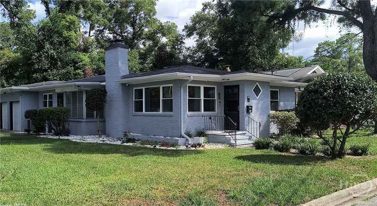 Photo of 3302 Stevens St Savannah, GA 31405