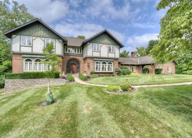 Property at 835 Rosewood Dr, Villa Hills, KY 41017, 5 beds, 5 baths