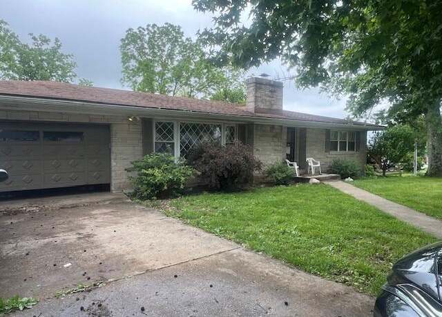 Property at 20 Roselawn Dr, Williamstown, KY 41097, 3 beds, 2 baths
