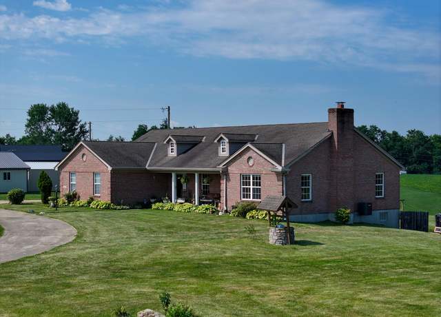 Property at 8449 Locust Grove Rd, Burlington, KY 41005, 3 beds, 2.5 baths