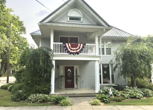 Property at 242 Garrett Ave, Brooksville, KY 41004, 3 beds, 2.5 baths