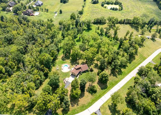 Property at 659 Aylor Ln, Walton, KY 41094, 4 beds, 3.5 baths
