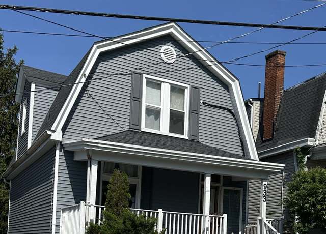 Property at 933 Walnut St, Dayton, KY 41074, 2 beds, 1 bath