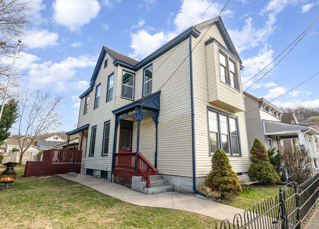 Property at 411 W 21st St, Covington, KY 41014, 3 beds, 2.5 baths
