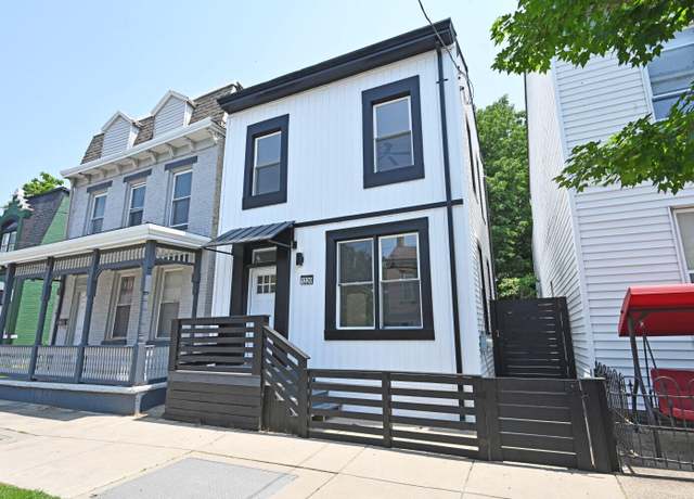 Property at 1220 Holman St, Covington, KY 41011, 2 beds, 2 baths