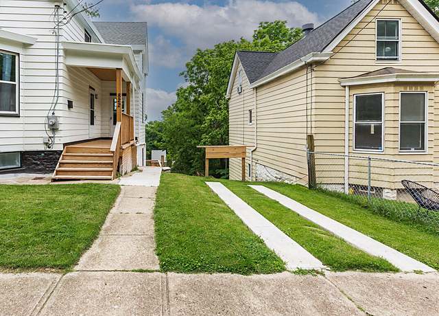 Property at 822 Western Ave, Covington, KY 41011, 3 beds, 2 baths