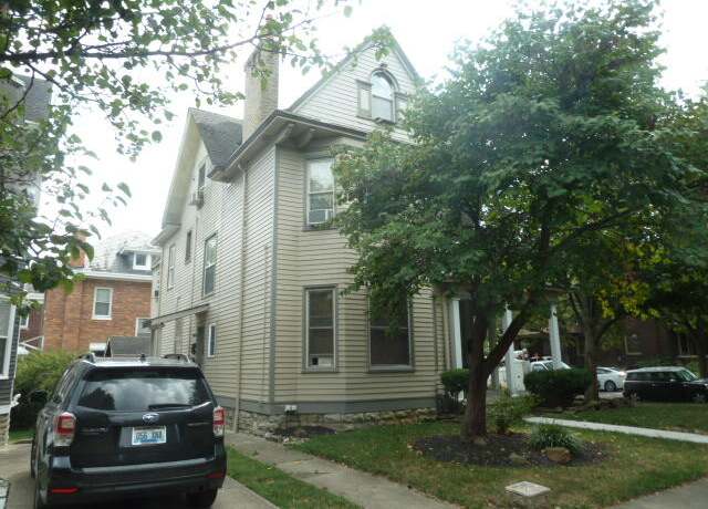 Property at 217 Wallace Ave, Covington, KY 41014, 4 beds, 3 baths