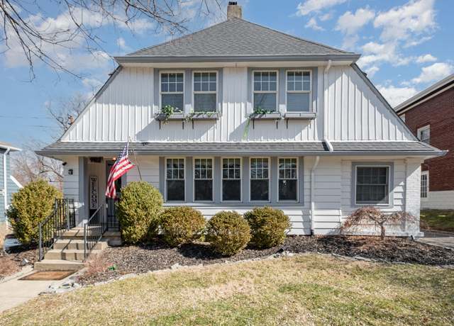 Property at 902 Terrace Dr, Park Hills, KY 41011, 3 beds, 2 baths