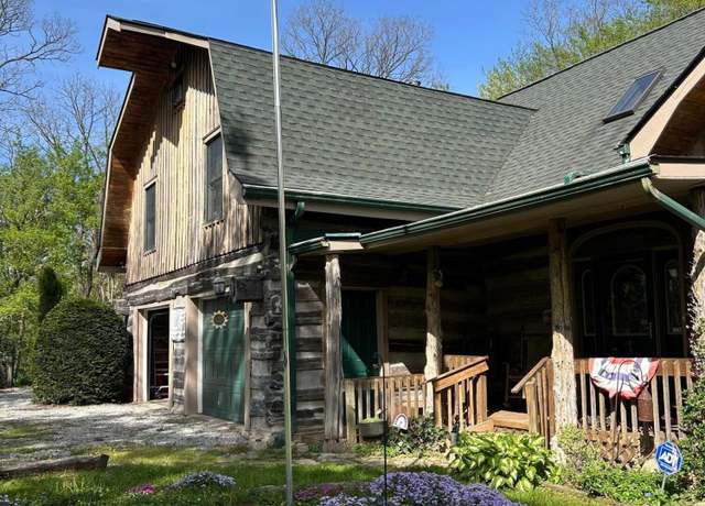 Property at 2028 Lucretia St, Dover, KY 41034, 2 beds, 3 baths