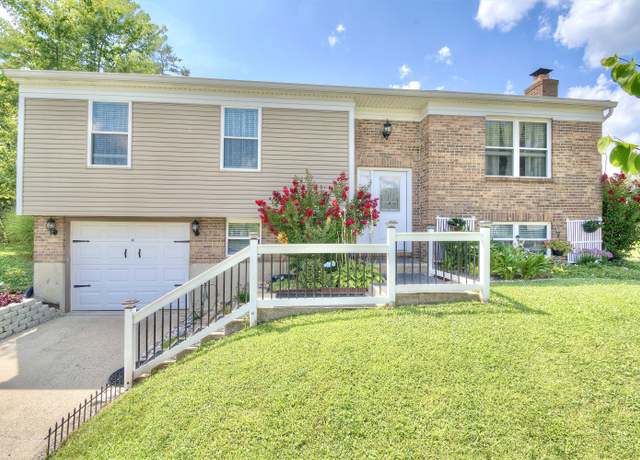 Property at 11 E Boesch Dr, Alexandria, KY 41001, 4 beds, 2.5 baths