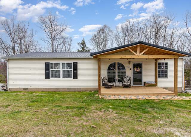 Property at 131 Brushy Creek Dr, Williamstown, KY 41097, 3 beds, 2 baths