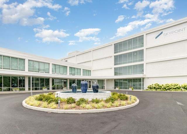 Property at 120 Main St #317, Newport, KY 41071, 1 bed, 1.5 baths