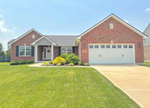 Property at 3171 Windermere Hl, Covington, KY 41015, 3 beds, 2.5 baths