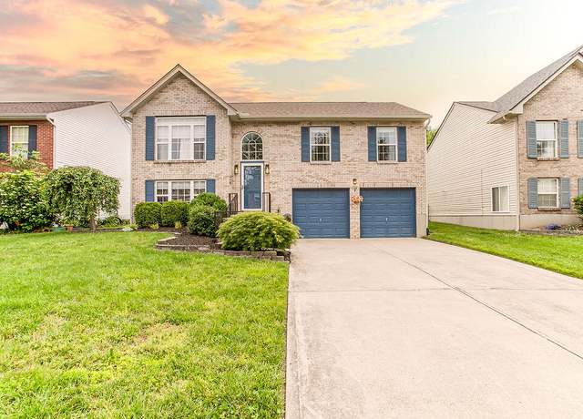 Property at 3776 Sugarberry Dr, Hebron, KY 41048, 3 beds, 2.5 baths