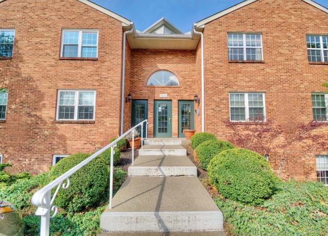 Property at 101 Spindle Top Ln, Fort Thomas, KY 41075, 2 beds, 2 baths