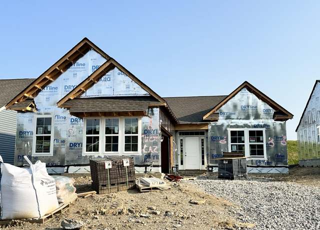 Property at 2358 Amici Dr, Covington, KY 41017, 2 beds, 2 baths