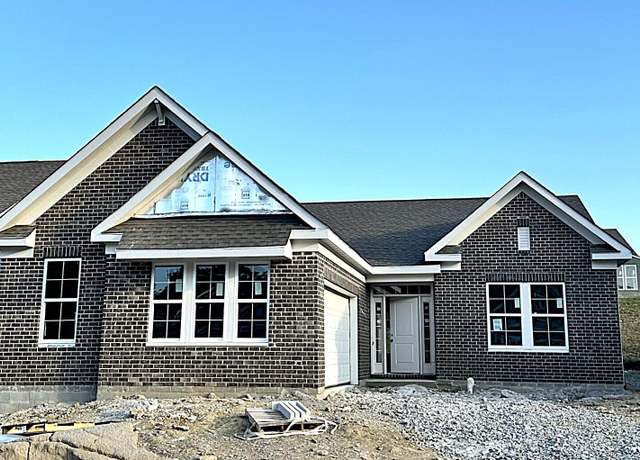 Property at 2358 Amici Dr, Covington, KY 41017, 2 beds, 2 baths