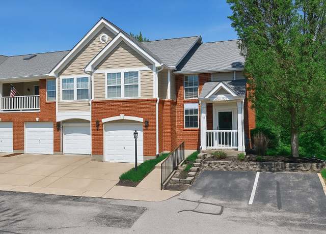 Property at 328 Deepwoods Dr, Highland Heights, KY 41076, 2 beds, 2 baths