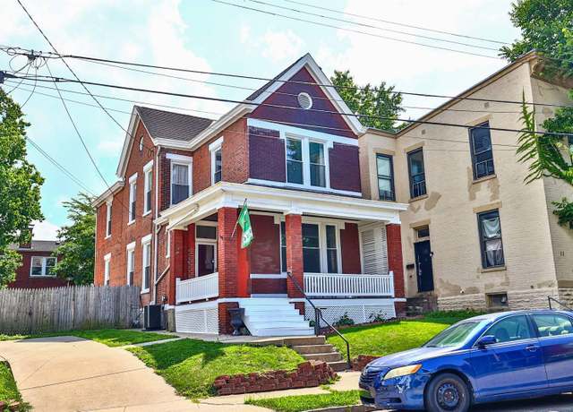 Property at 13 E 24th St, Covington, KY 41014, 3 beds, 1.5 baths