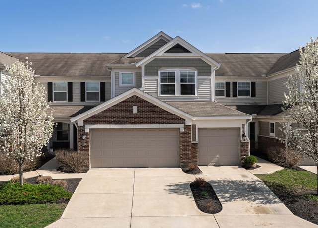 Property at 2212 Paragon Mill Dr, Burlington, KY 41005, 2 beds, 2.5 baths