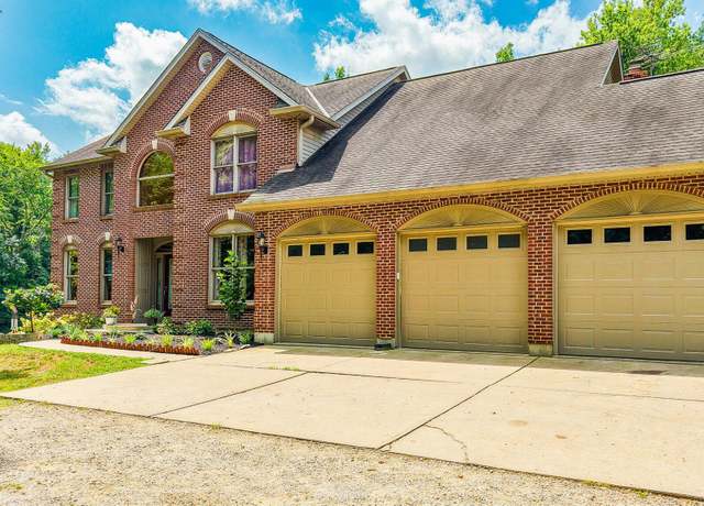 Property at 4299 Woolper Rd, Petersburg, KY 41080, 4 beds, 3.5 baths