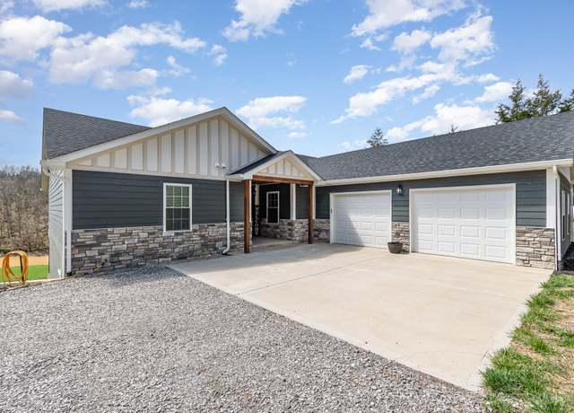 Property at 4400 Chipman Ridge Rd, Williamstown, KY 41097, 5 beds, 3 baths
