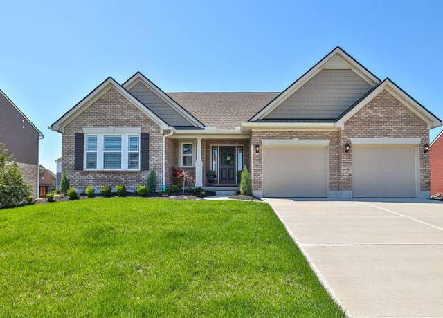 Property at 1829 Patton Dr, Hebron, KY 41048, 3 beds, 2.5 baths