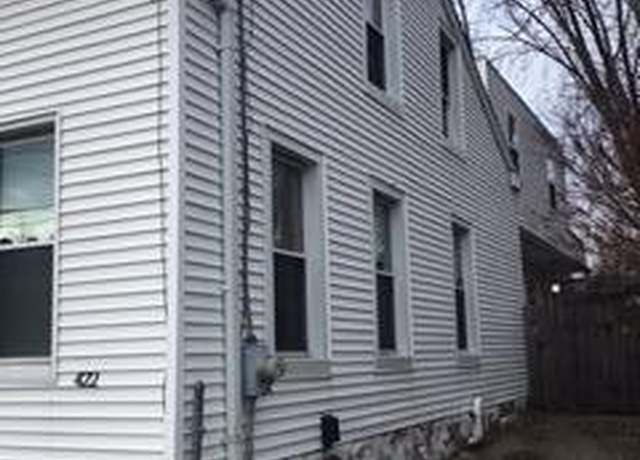 Property at 420-422 Watkins St, Covington, KY 41011, 3 beds, 2 baths