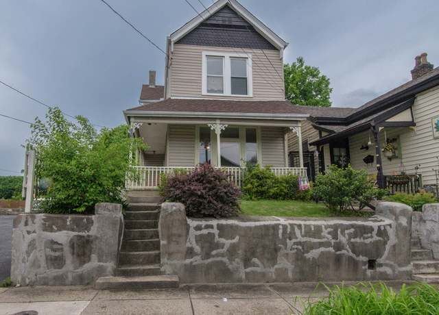 Property at 3213 Decoursey Ave, Covington, KY 41015, 4 beds, 2 baths