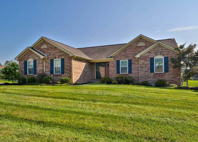 Property at 8771 Woodridge Dr, Florence, KY 41042, 3 beds, 2.5 baths